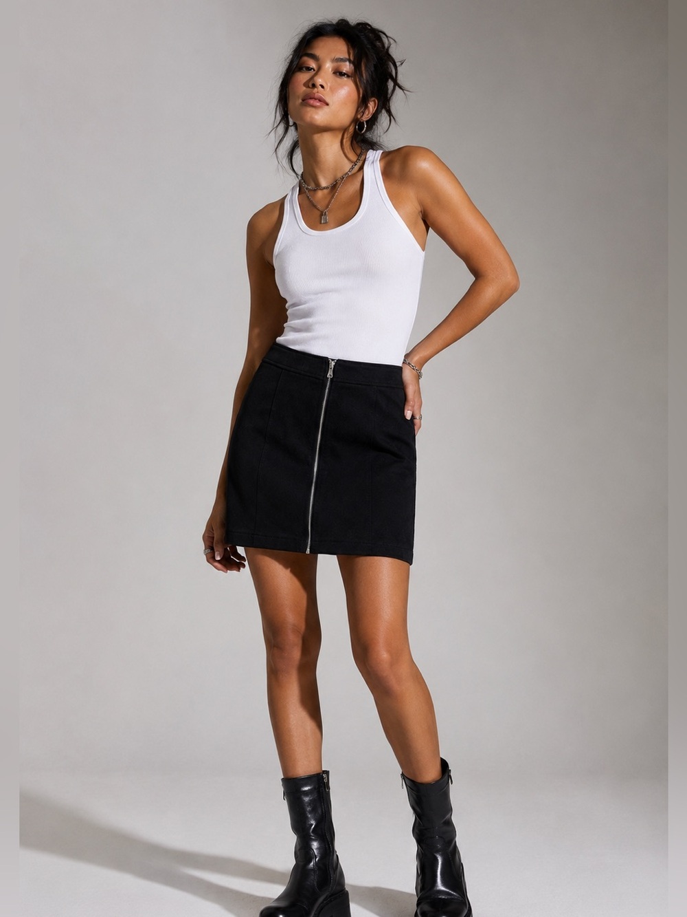 Bellivera Black Faux Suede Skirt XL Front Zip NWT